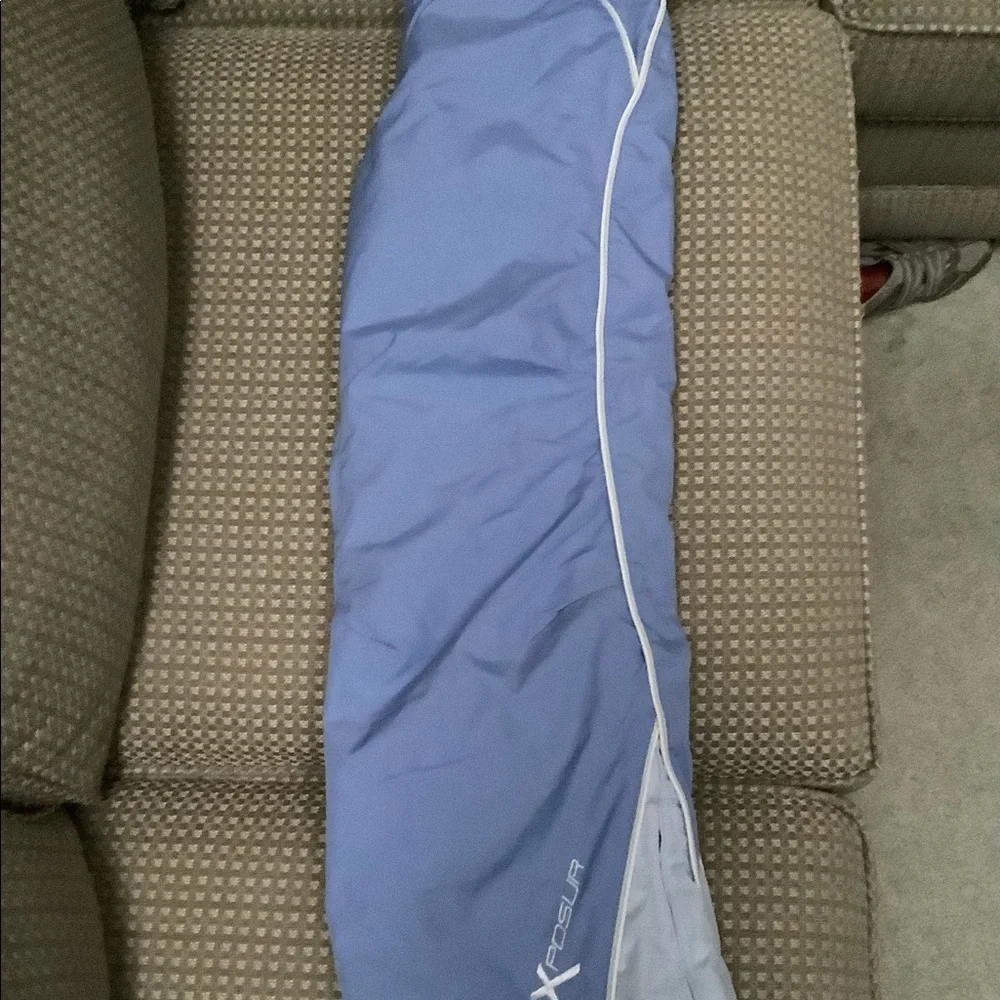 Like new Periwinkle blue color block ski pants with beautiful white piping - Picture 1 of 4